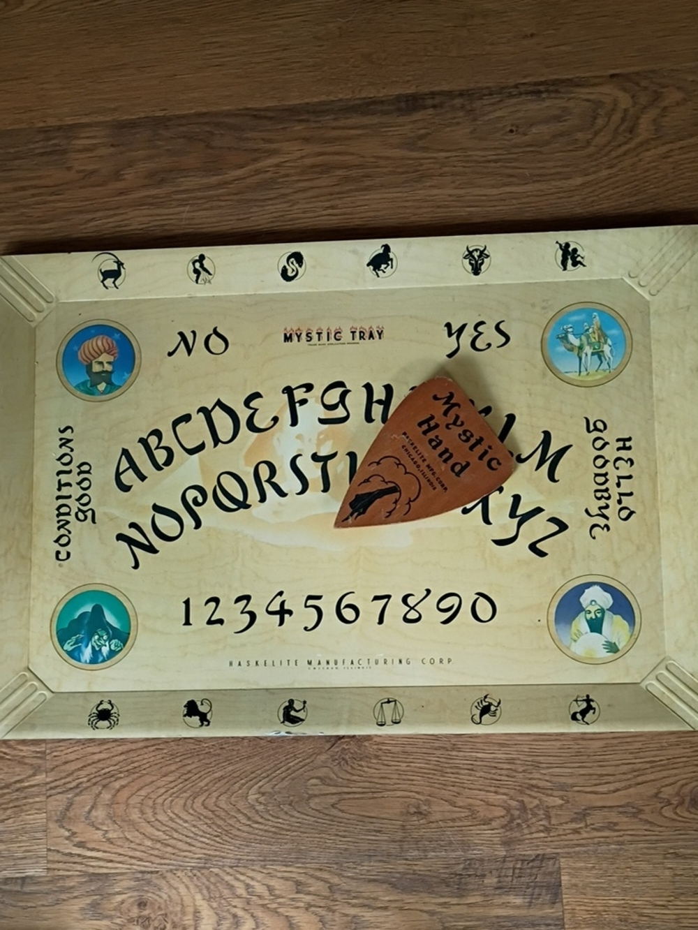 1940 MYSTIC TRAY